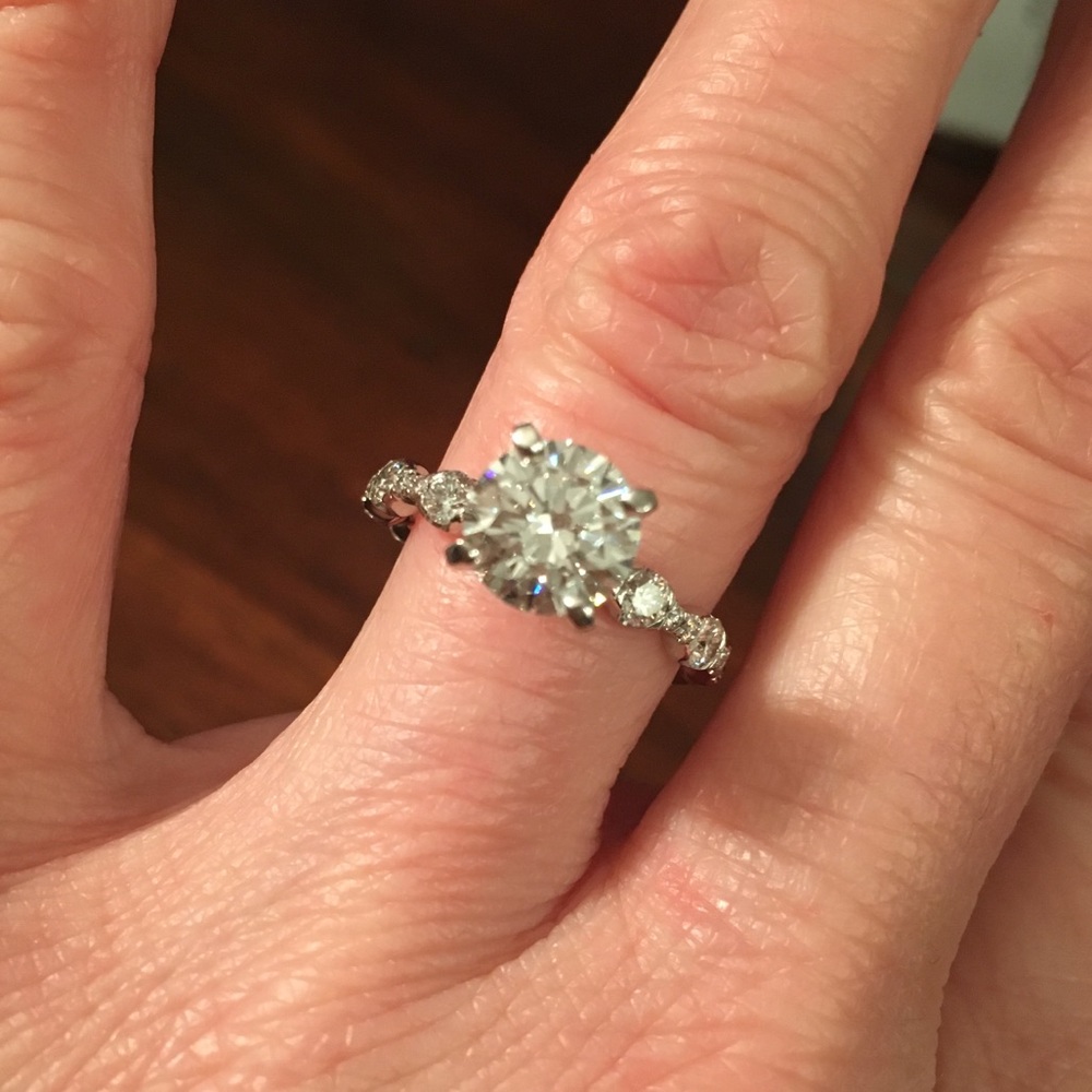 Meet your Posher, Carole